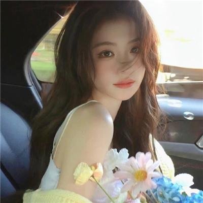 雨中的女人